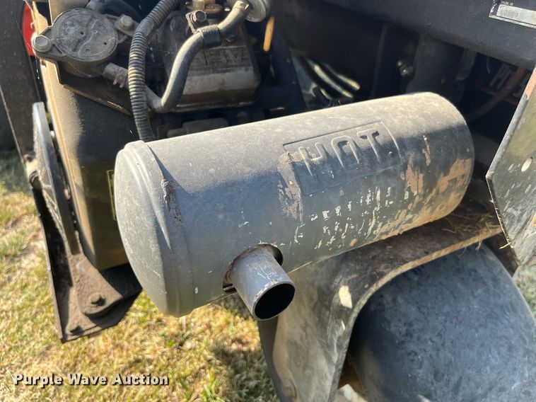 image for item MG9326 2007 Jacobsen Greens King IV Plus  triplex greens roller