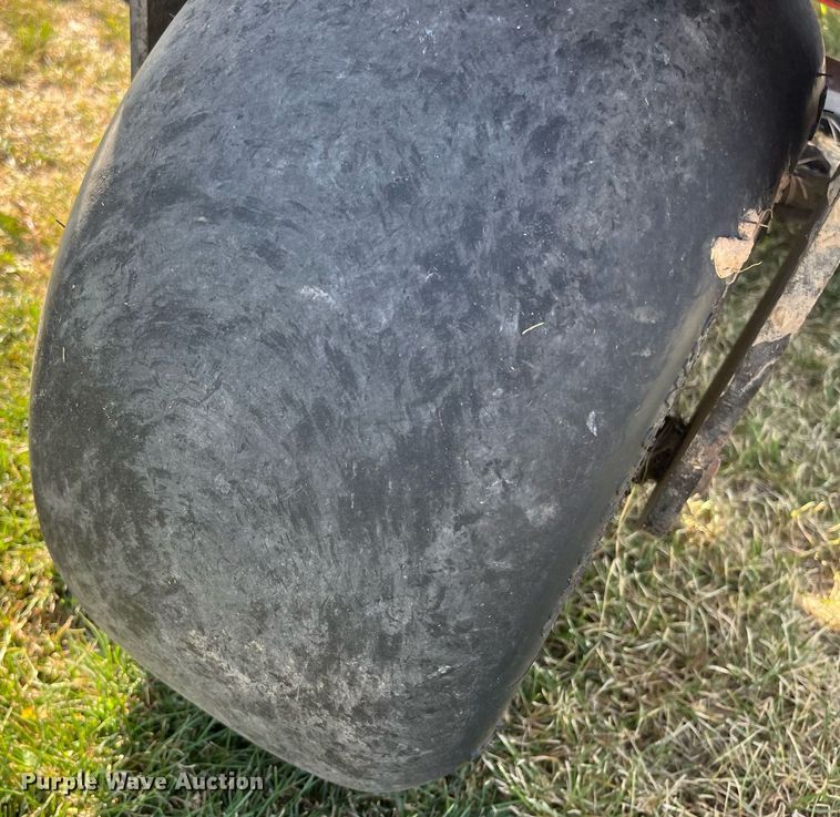 image for item MG9326 2007 Jacobsen Greens King IV Plus  triplex greens roller