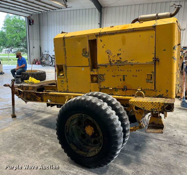 image for item MG9333 1970 Libby LM-62  welder/generator