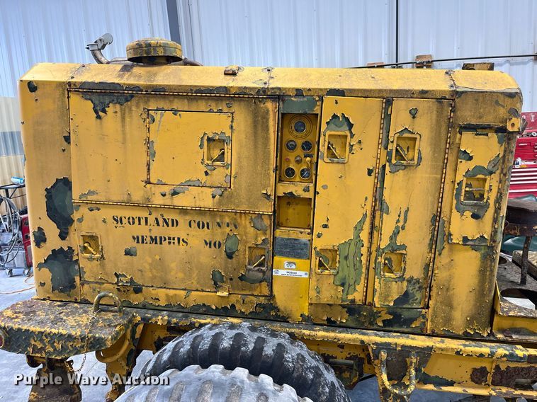 image for item MG9333 1970 Libby LM-62  welder/generator