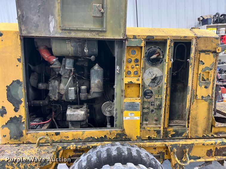 image for item MG9333 1970 Libby LM-62  welder/generator