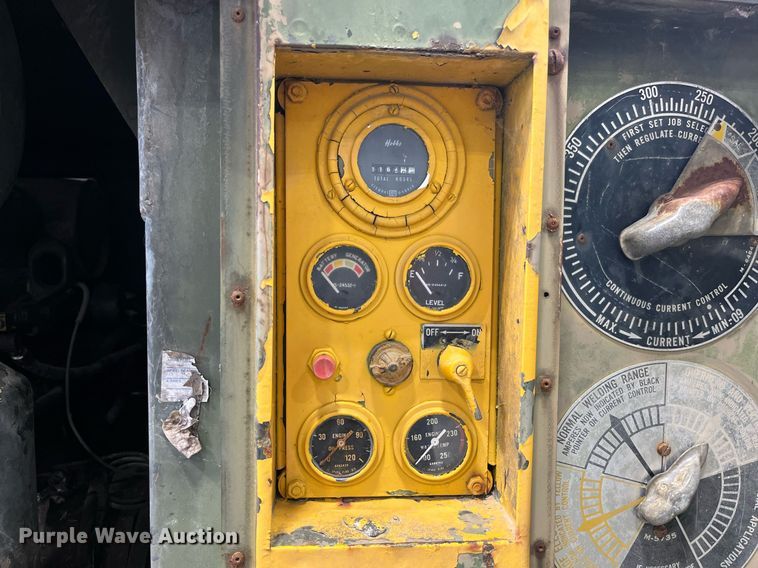 image for item MG9333 1970 Libby LM-62  welder/generator