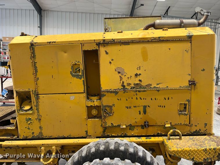 image for item MG9333 1970 Libby LM-62  welder/generator