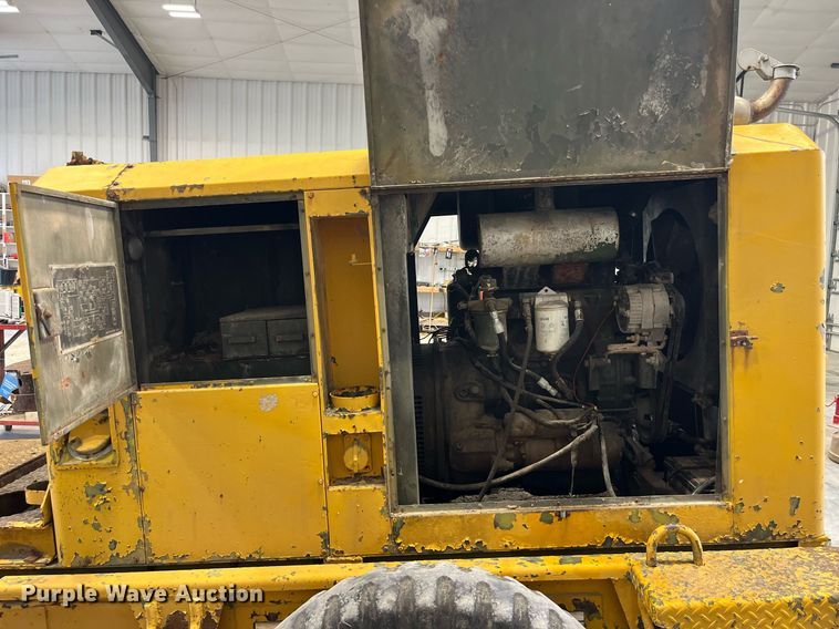 image for item MG9333 1970 Libby LM-62  welder/generator