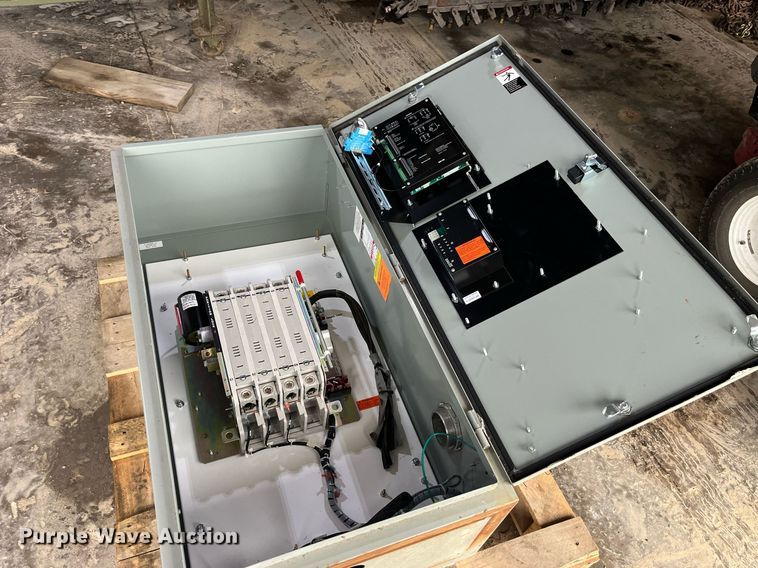 image for item MG9334 Zenith ZTG000A00040F  transfer switch