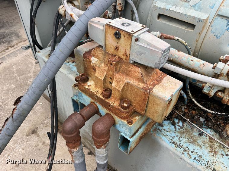 image for item MG9337 Compactor parts