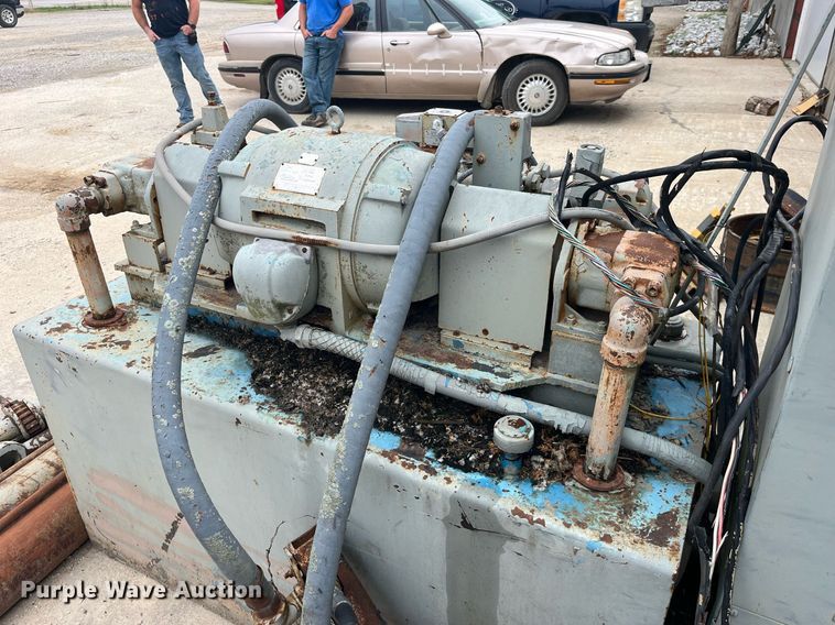 image for item MG9337 Compactor parts