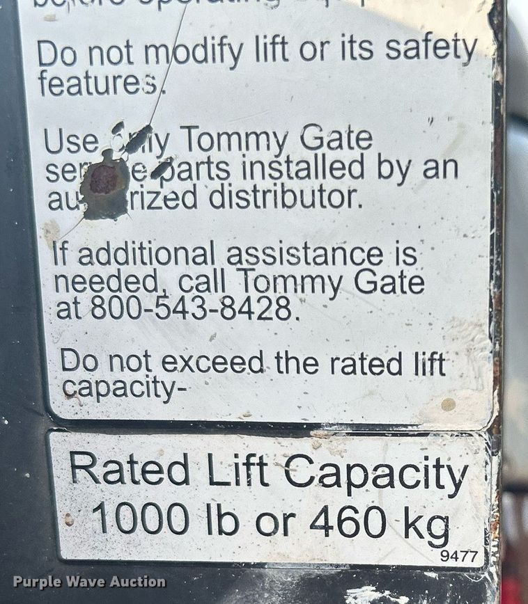 image for item MG9955 2003 Ford F150 XL  pickup truck