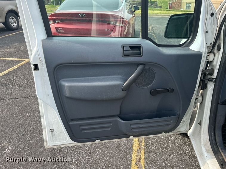 image for item MG9959 2010 Ford Transit Connect  van