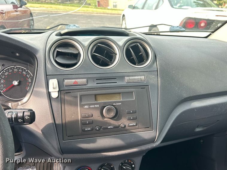 image for item MG9959 2010 Ford Transit Connect  van