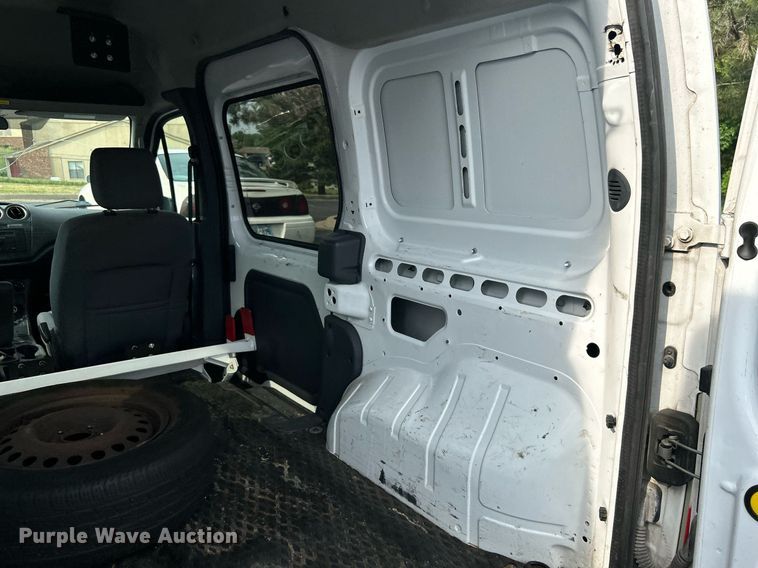 image for item MG9959 2010 Ford Transit Connect  van