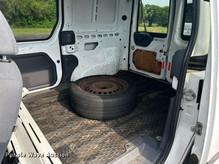 image for item MG9959 2010 Ford Transit Connect  van