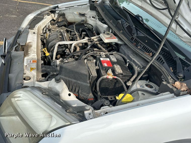 image for item MG9959 2010 Ford Transit Connect  van