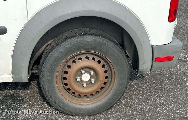 image for item MG9959 2010 Ford Transit Connect  van