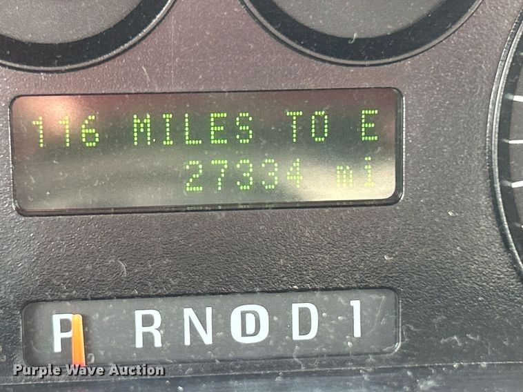 image for item MG9960 2006 Ford Taurus