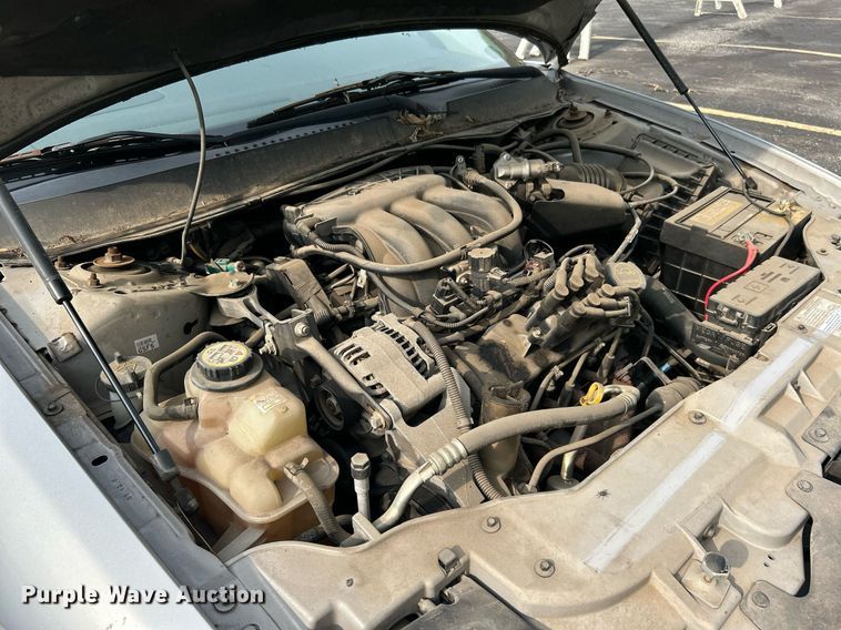 image for item MG9960 2006 Ford Taurus