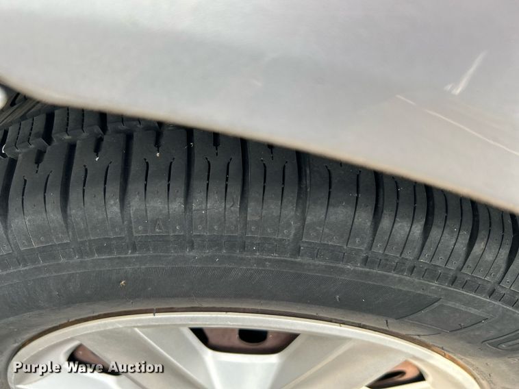 image for item MG9960 2006 Ford Taurus