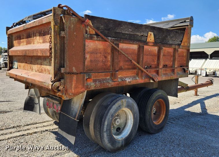 2018 Shop built end dump pup trailer in Perryville, MO Item MK9405