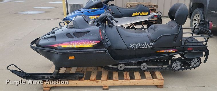 image for item ML9494 1997 Ski-Doo Skandia Rotax 500  snowmobile