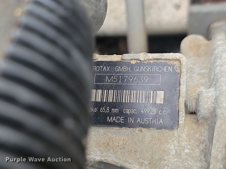 image for item ML9495 1999 Ski-Doo Summit Rotax 500  snowmobile