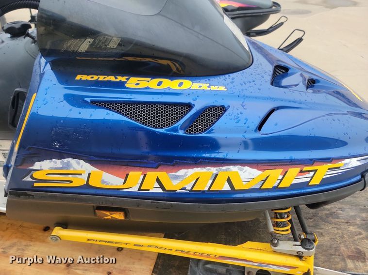 image for item ML9495 1999 Ski-Doo Summit Rotax 500  snowmobile