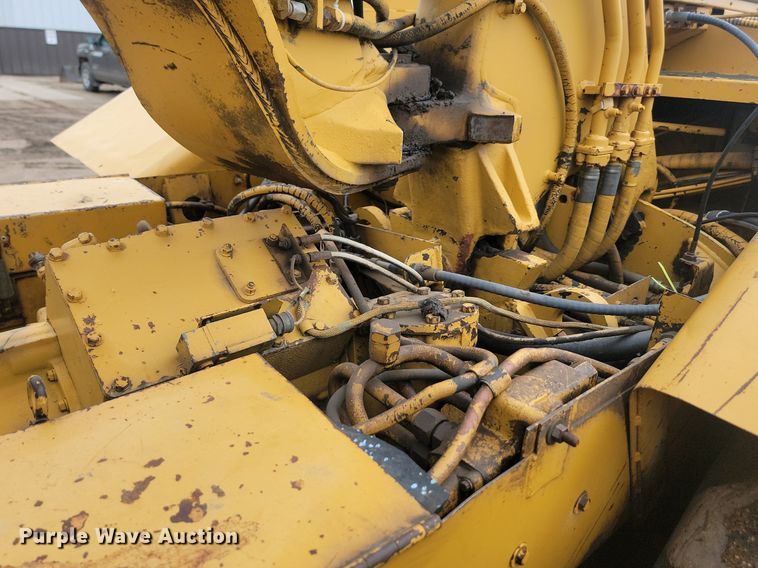 image for item ML9496 1984 Caterpillar 613B  elevating scraper