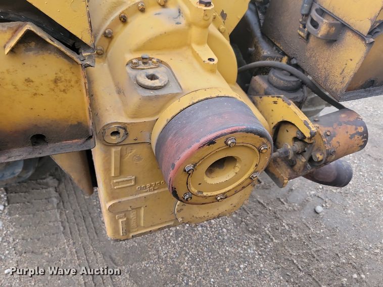image for item ML9496 1984 Caterpillar 613B  elevating scraper