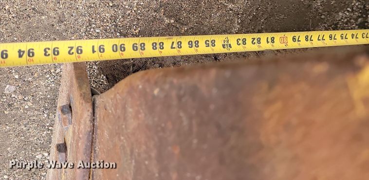 image for item ML9496 1984 Caterpillar 613B  elevating scraper