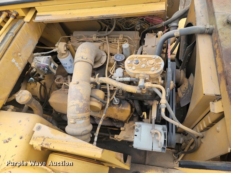 image for item ML9496 1984 Caterpillar 613B  elevating scraper