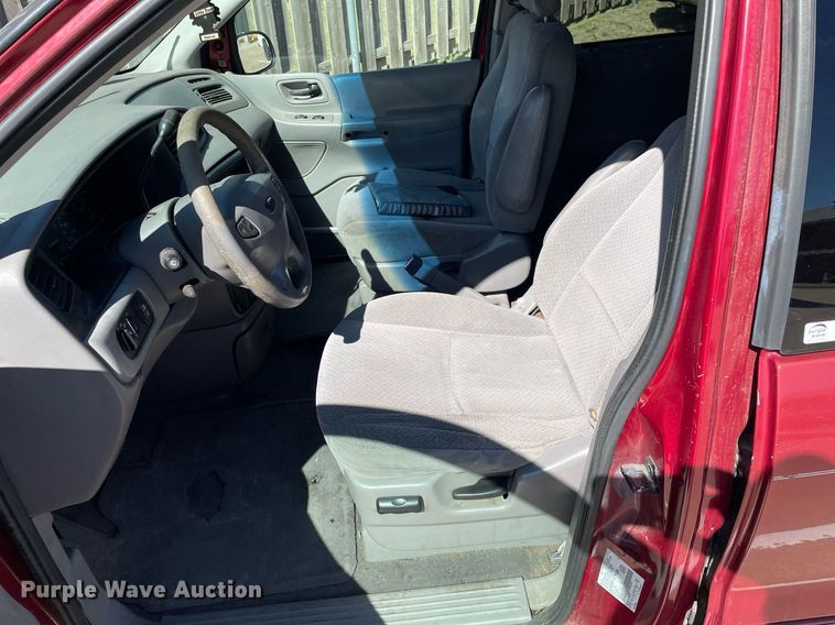 image for item MS9735 2003 Ford Windstar SE  van