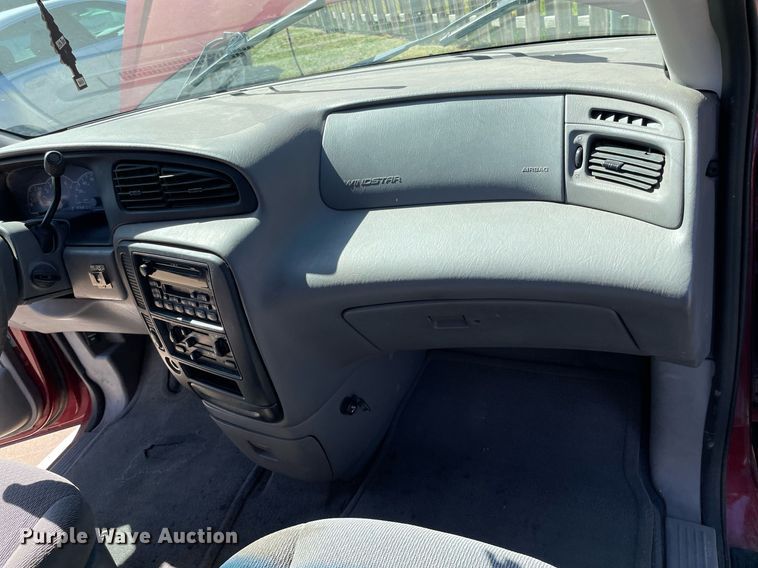 image for item MS9735 2003 Ford Windstar SE  van