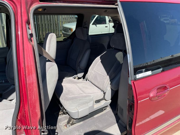 image for item MS9735 2003 Ford Windstar SE  van