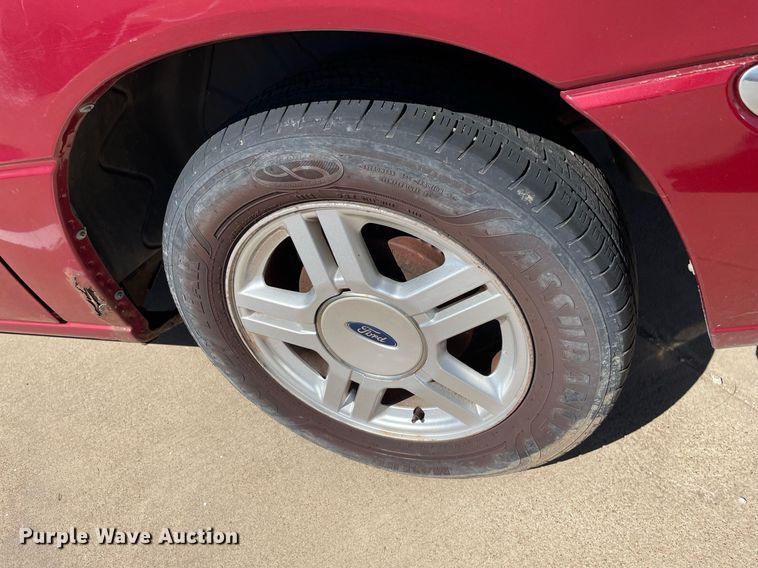 image for item MS9735 2003 Ford Windstar SE  van