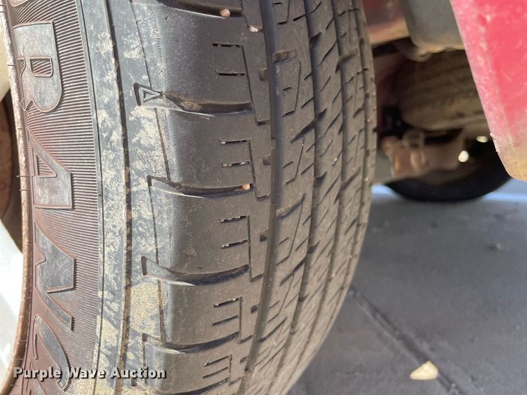 image for item MS9735 2003 Ford Windstar SE  van