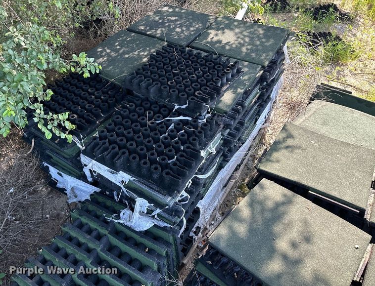 image for item MT9965 Approximately 500 inter-locking rubber playground mats