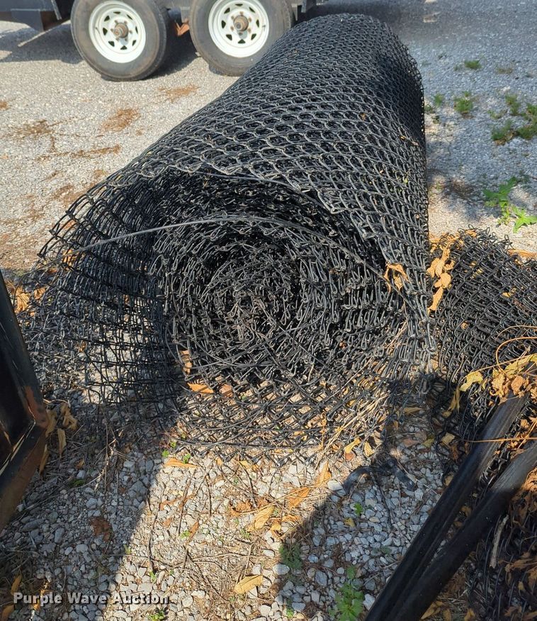 image for item MY9400 Fencing materials