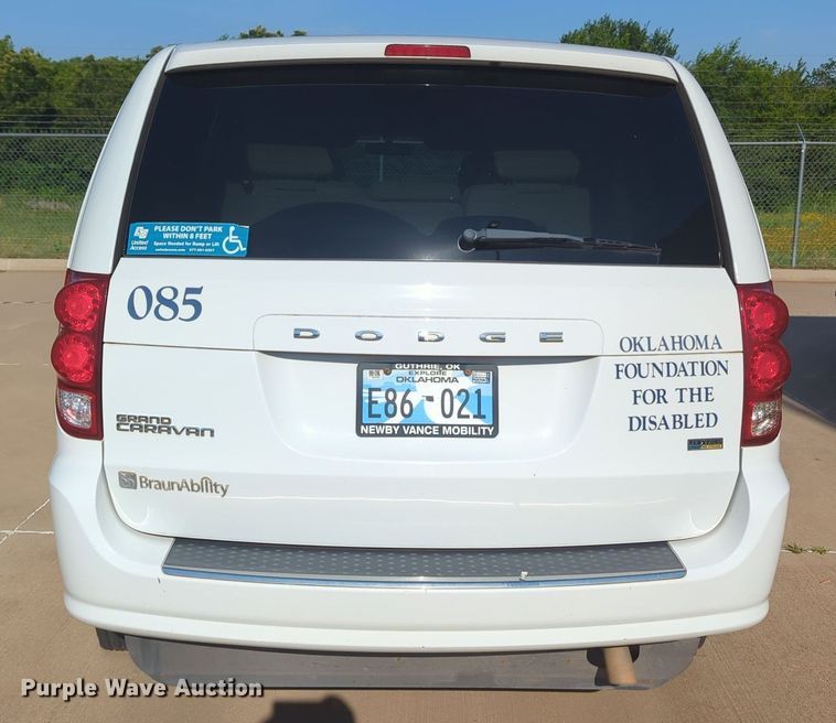 image for item MY9414 2015 Dodge Grand Caravan  handicap accessible van