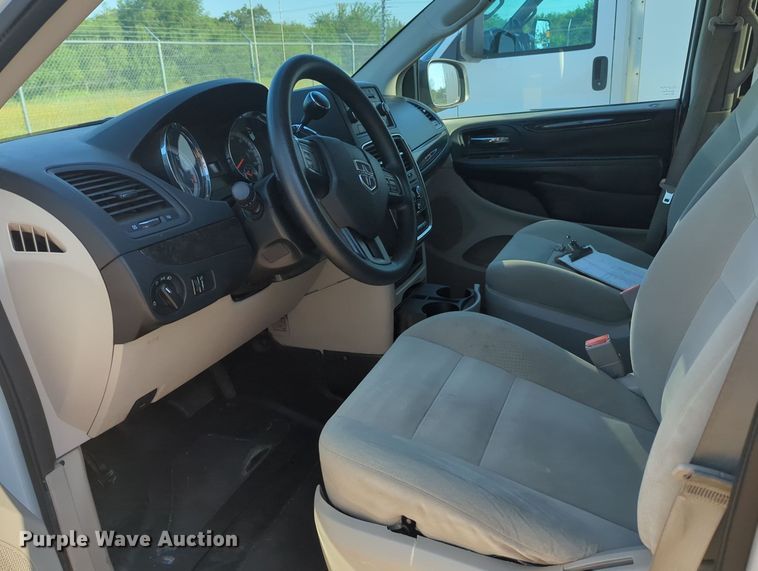 image for item MY9414 2015 Dodge Grand Caravan  handicap accessible van