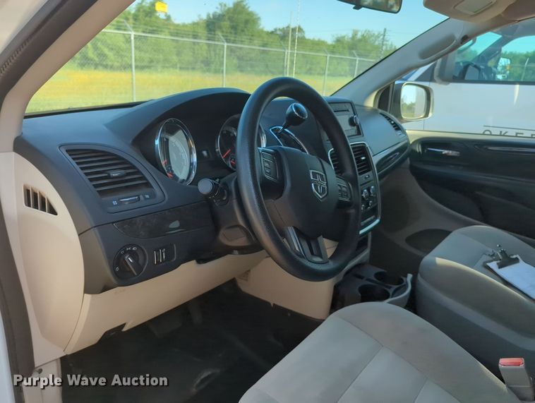 image for item MY9414 2015 Dodge Grand Caravan  handicap accessible van