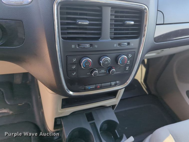 image for item MY9414 2015 Dodge Grand Caravan  handicap accessible van