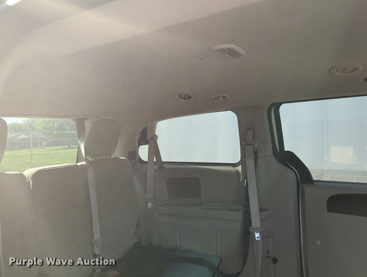 image for item MY9414 2015 Dodge Grand Caravan  handicap accessible van