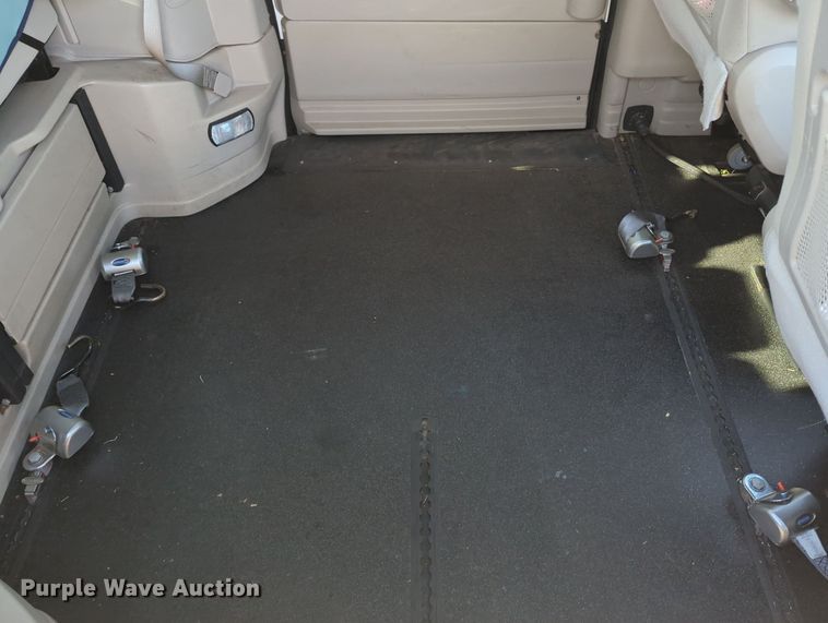 image for item MY9414 2015 Dodge Grand Caravan  handicap accessible van