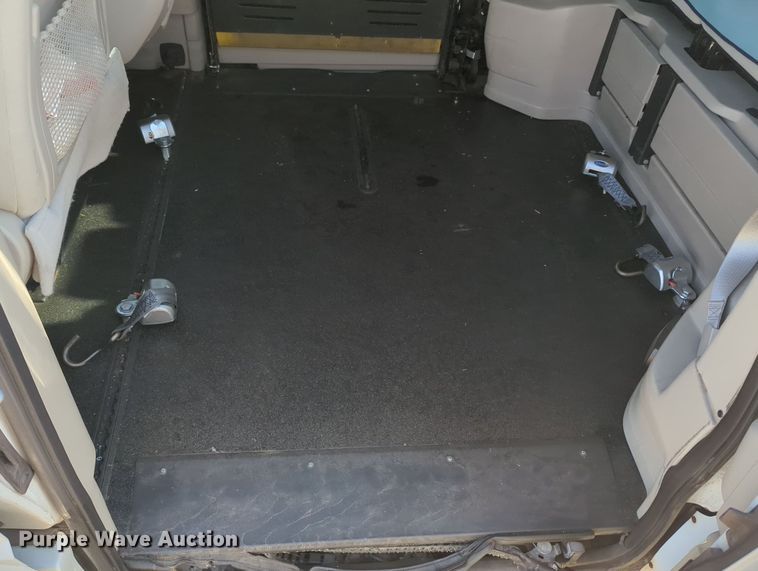 image for item MY9414 2015 Dodge Grand Caravan  handicap accessible van