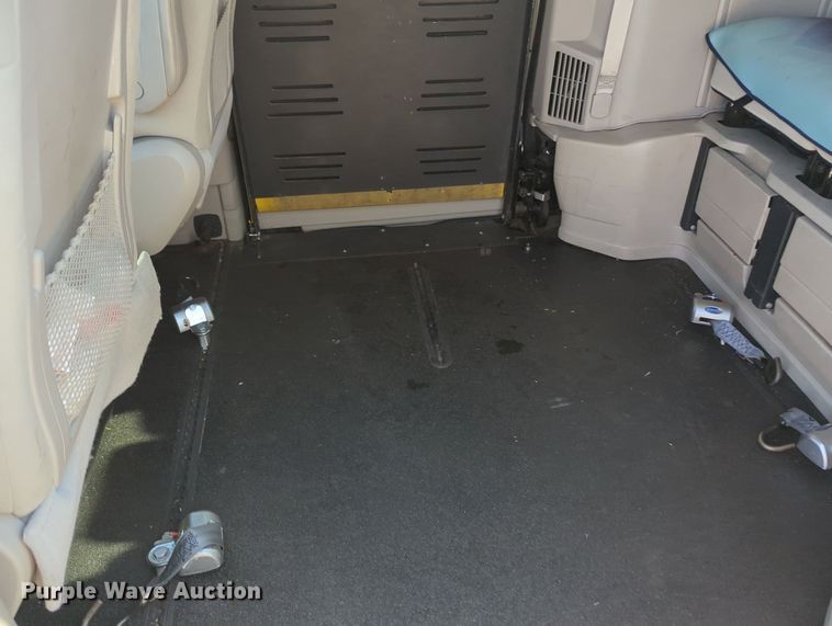 image for item MY9414 2015 Dodge Grand Caravan  handicap accessible van