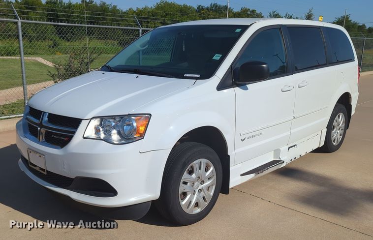 image for item MY9415 2017 Dodge Grand Caravan  handicap accessible van