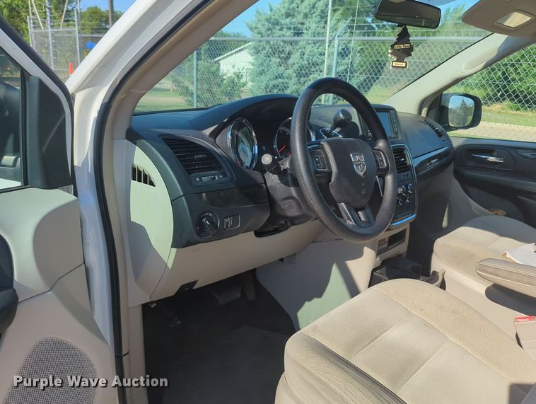 image for item MY9415 2017 Dodge Grand Caravan  handicap accessible van