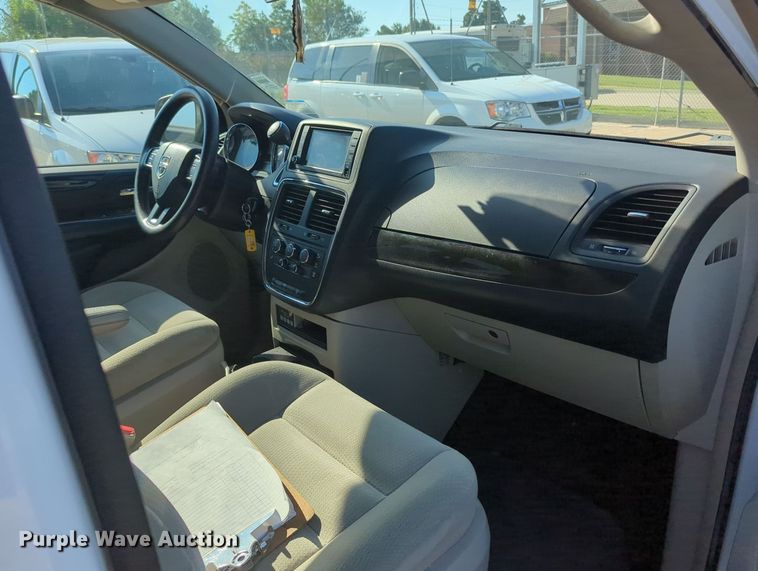 image for item MY9415 2017 Dodge Grand Caravan  handicap accessible van