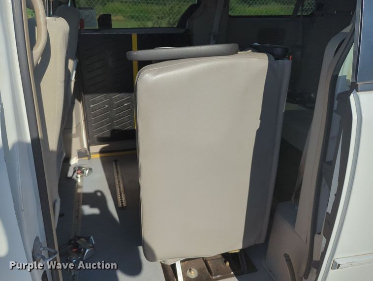 image for item MY9415 2017 Dodge Grand Caravan  handicap accessible van