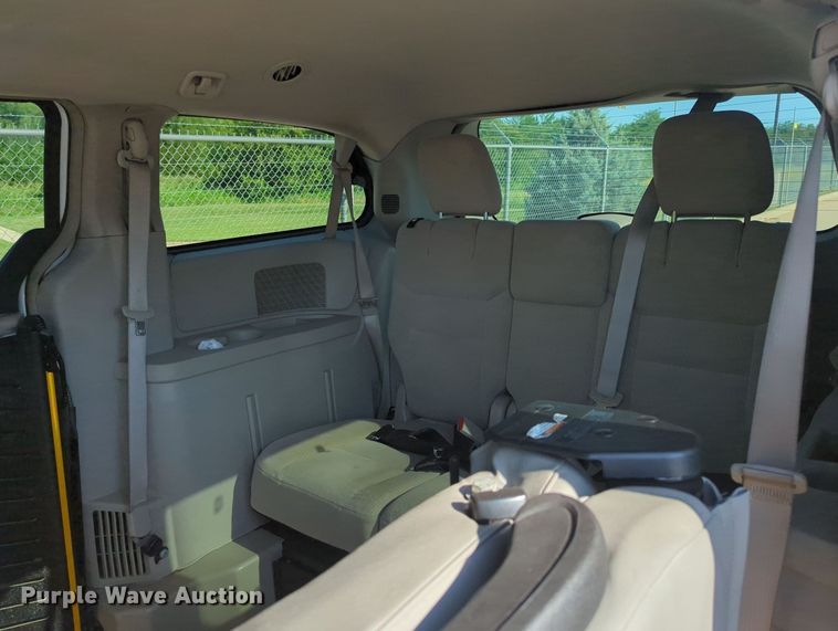 image for item MY9415 2017 Dodge Grand Caravan  handicap accessible van