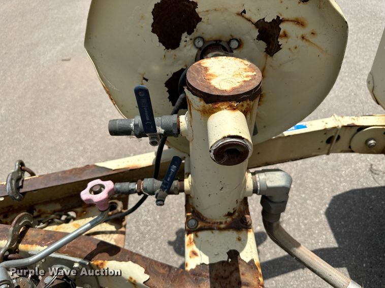 image for item NE9004 Ingersoll Rand 185  air compressor